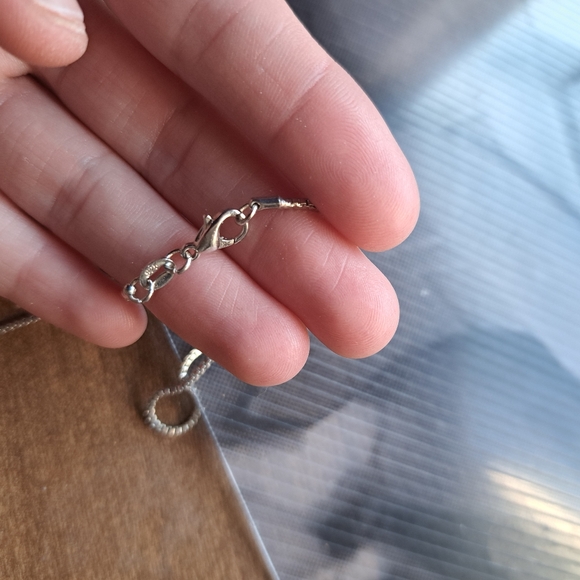 925 Sterling Silver Pendant Necklace - Picture 3 of 4